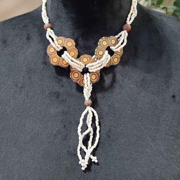 Womens Fashion White Beaded Boho Style Necklace Jewellery with Lobster Clasp - Picture 1 of 5